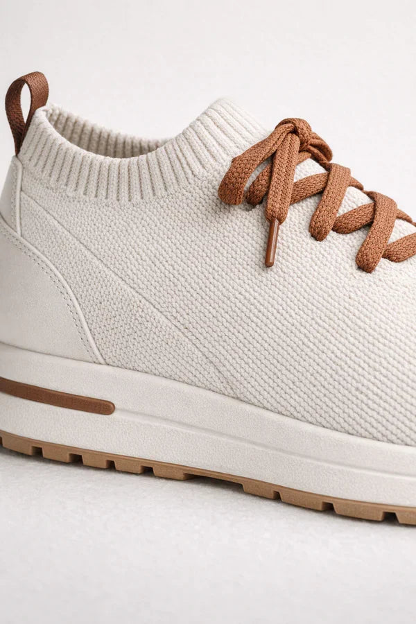 Lekkie sneakersy z dzianiny Active w kolorze kości słoniowej