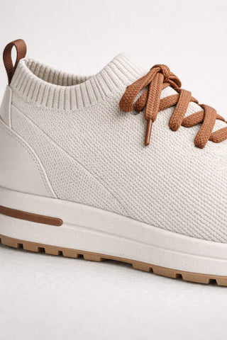 Lekkie sneakersy z dzianiny Active w kolorze kości słoniowej