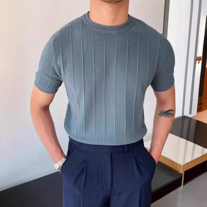 Wyrafinowany letni T-shirt