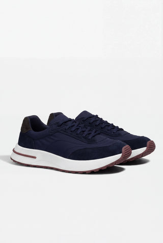 Sneakersy w kolorze granatowym