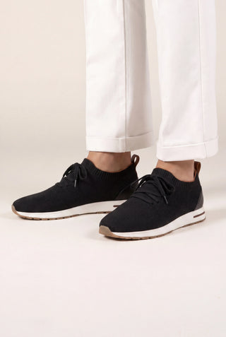 Lekkie czarne sneakersy z dzianiny Active