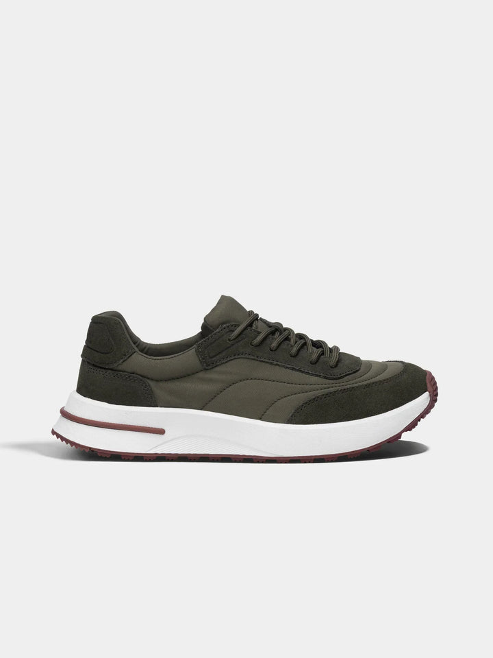 Oliwkowozielone sneakersy