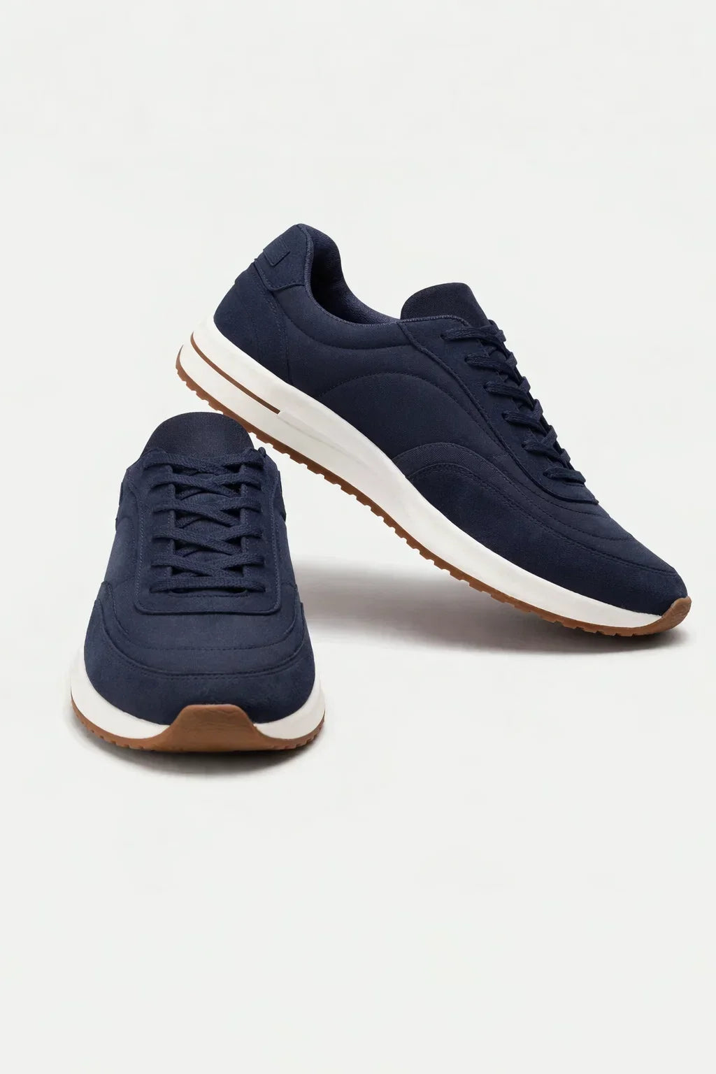 Niebieskie sneakersy