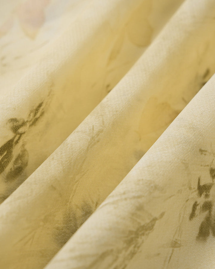 Kwiatowa sukienka maxi z dekoltem w serek i marszczonymi detalami w kolorze żółtym
